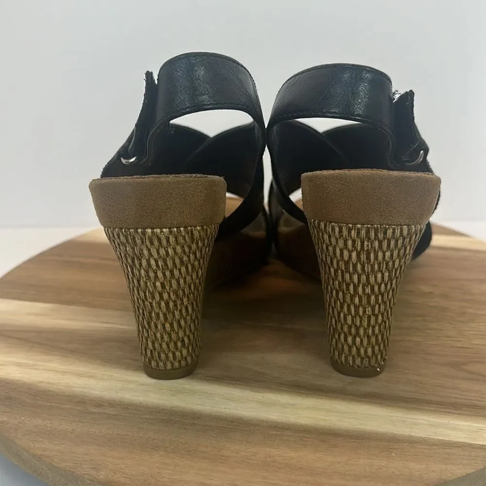Aerosoles Aerology Good Plush Ankle Strap Wedge Sandals Black size 10